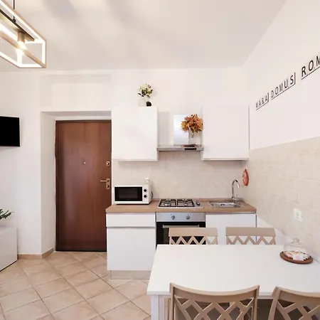 A&A Domus Roma Apartamento Exterior foto